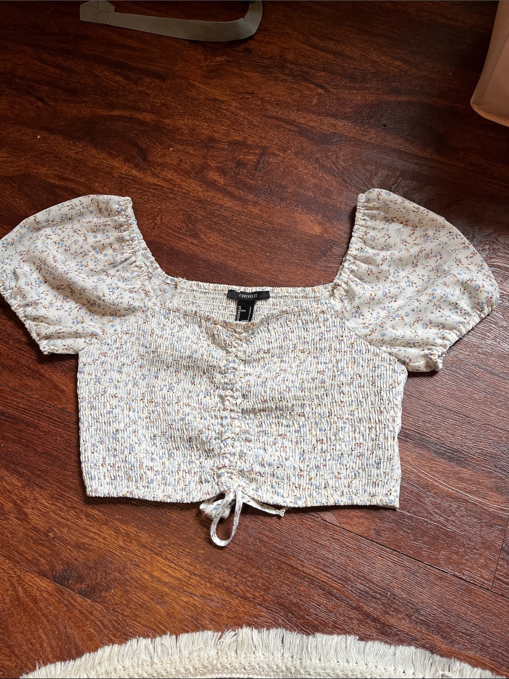 Forever 21 Cream Floral Scrunched Cropped Top
